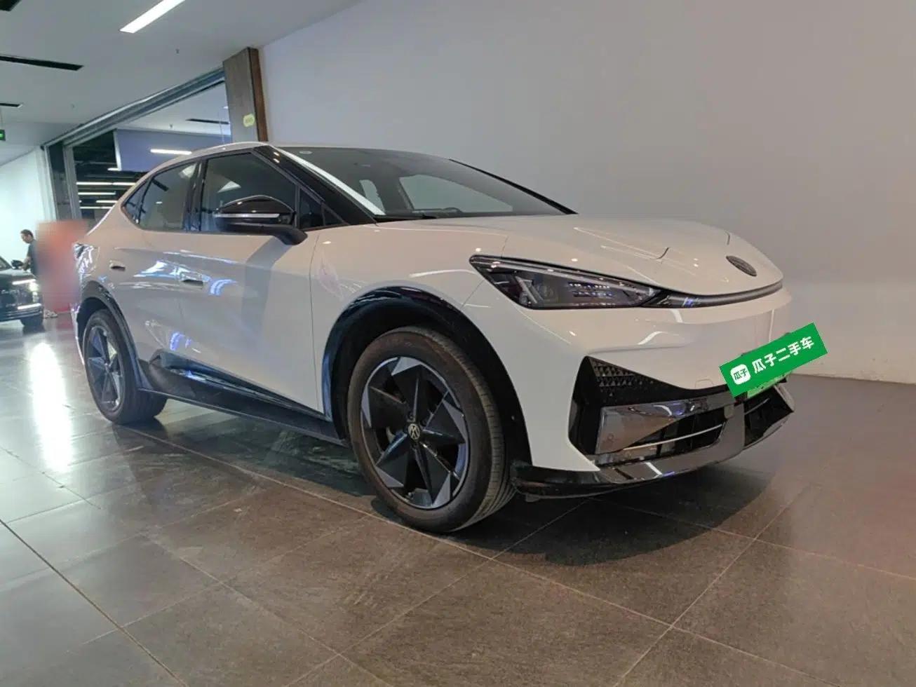 Volkswagen ID.UNYX 2025 Pure Model — миниатюра 3