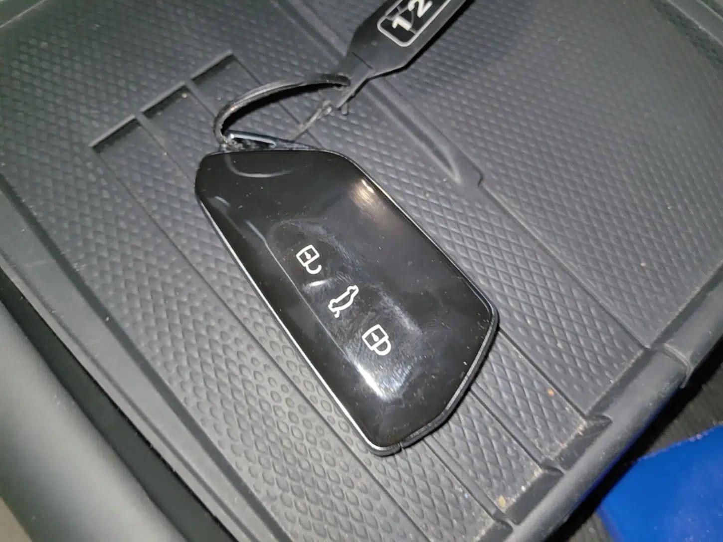 Volkswagen ID.UNYX 2025 Pure Model — миниатюра 28