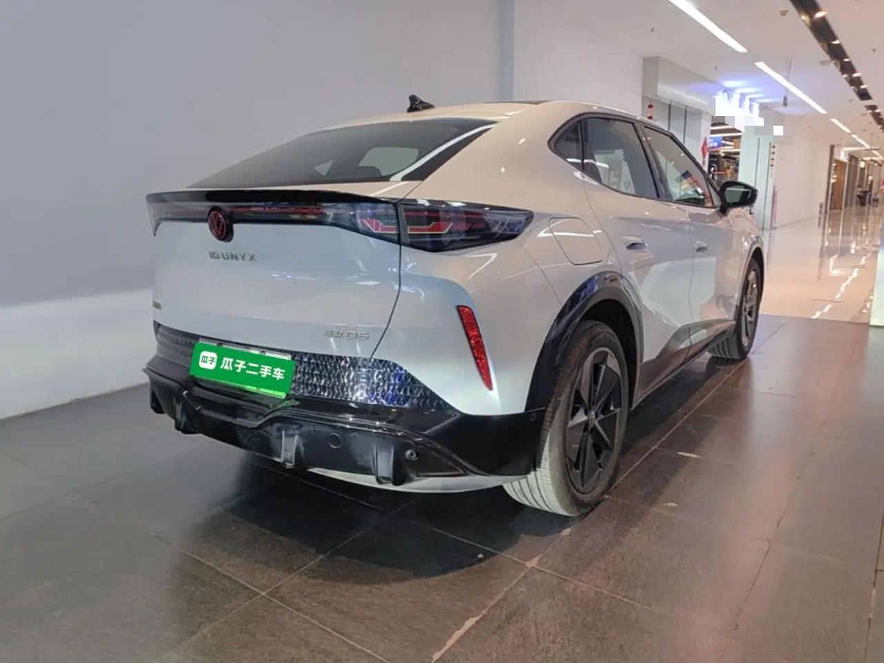 Volkswagen ID.UNYX 2025 Pure Model — миниатюра 6