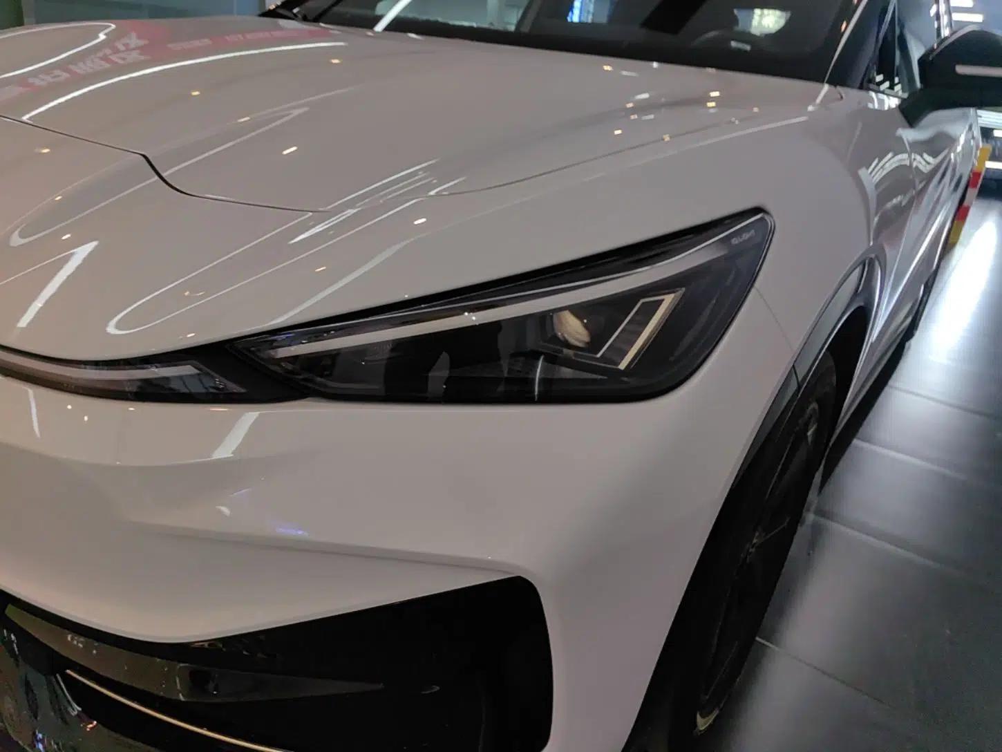 Volkswagen ID.UNYX 2025 Pure Model — миниатюра 8