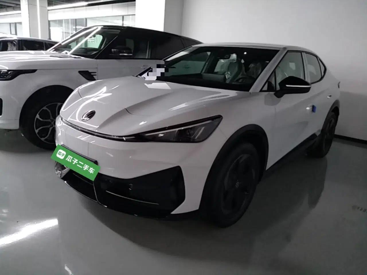 Volkswagen ID.UNYX 2025 Pure Model — миниатюра 1