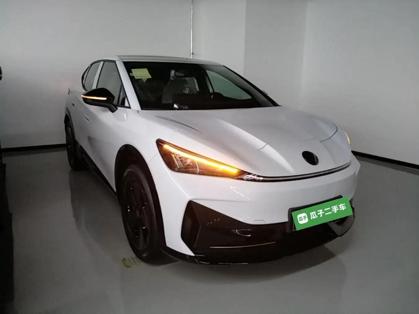 Volkswagen ID.UNYX 2025 Pure Model — миниатюра 3