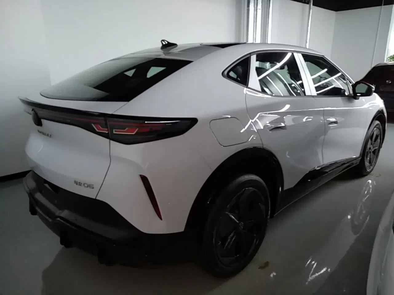 Volkswagen ID.UNYX 2025 Pure Model — миниатюра 6