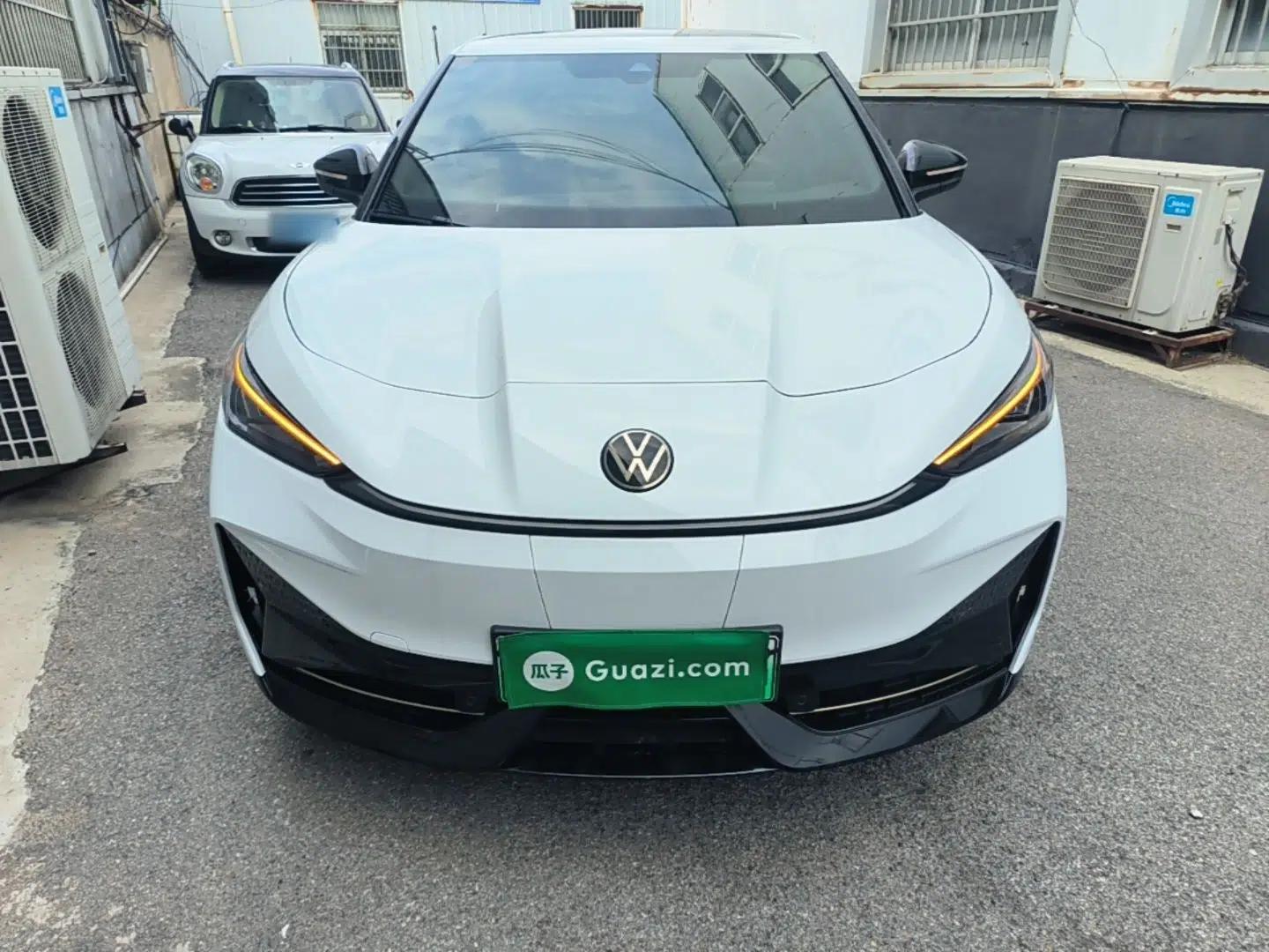 Volkswagen ID.UNYX 2024 Revised Pro Long-Range Version — миниатюра 2