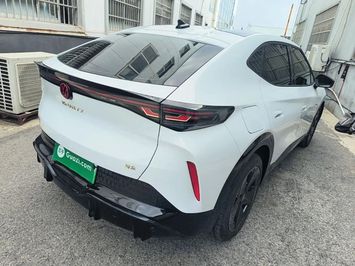 Volkswagen ID.UNYX 2024 Revised Pro Long-Range Version — миниатюра 6