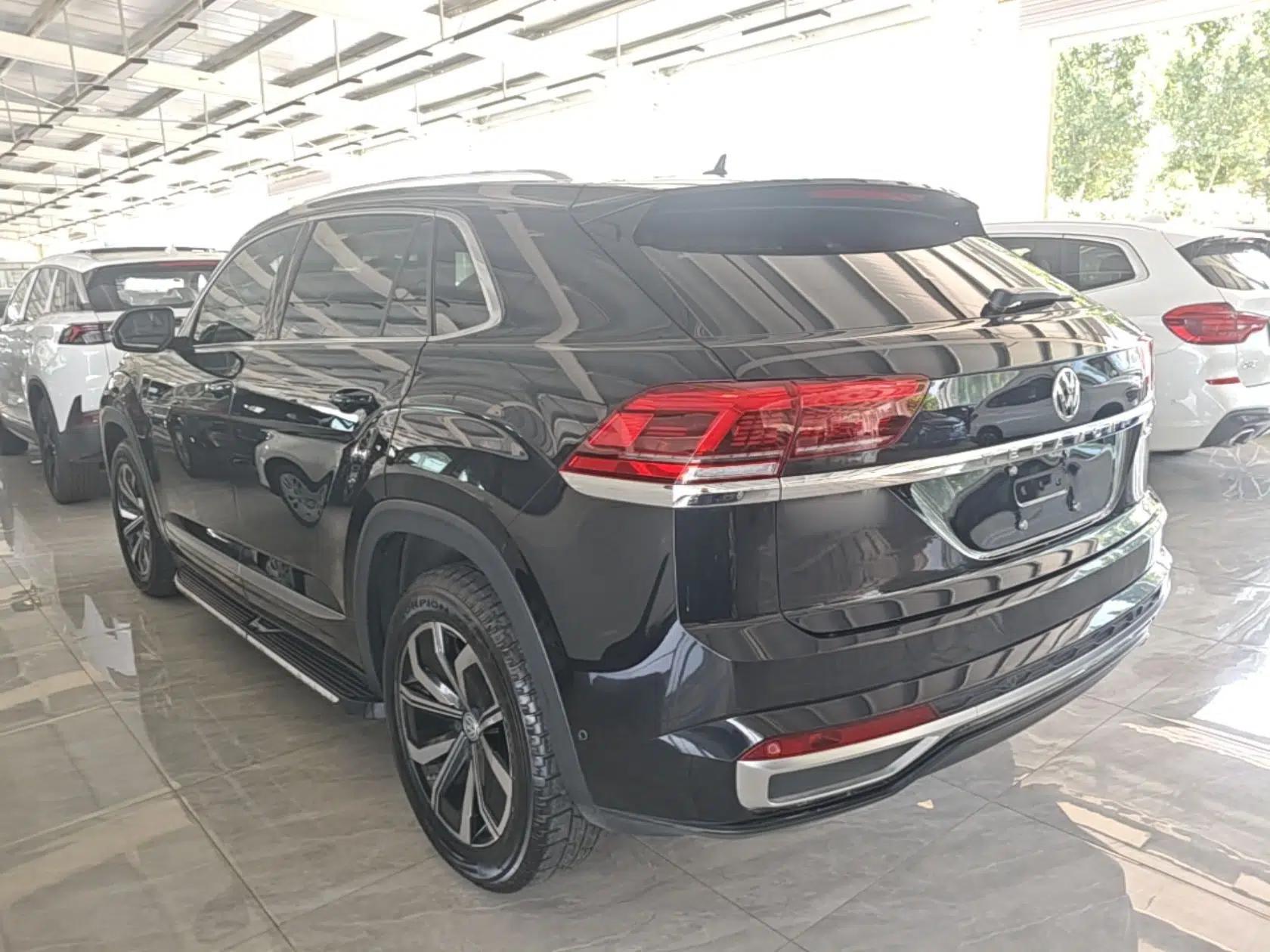 Volkswagen Teramont X 2020 Facelifted 330TSI Two-Wheel-Drive Luxury Edition — миниатюра 4