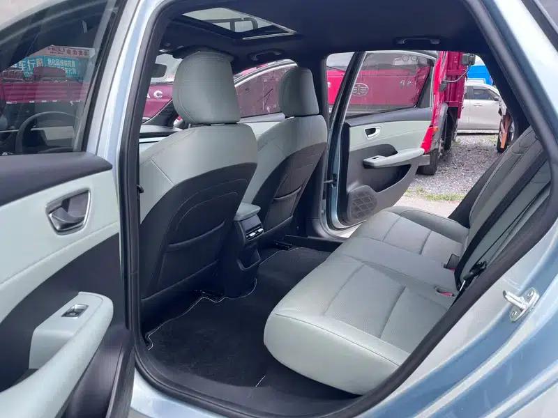Roewe D6 2025 520km Smart Edition — миниатюра 15