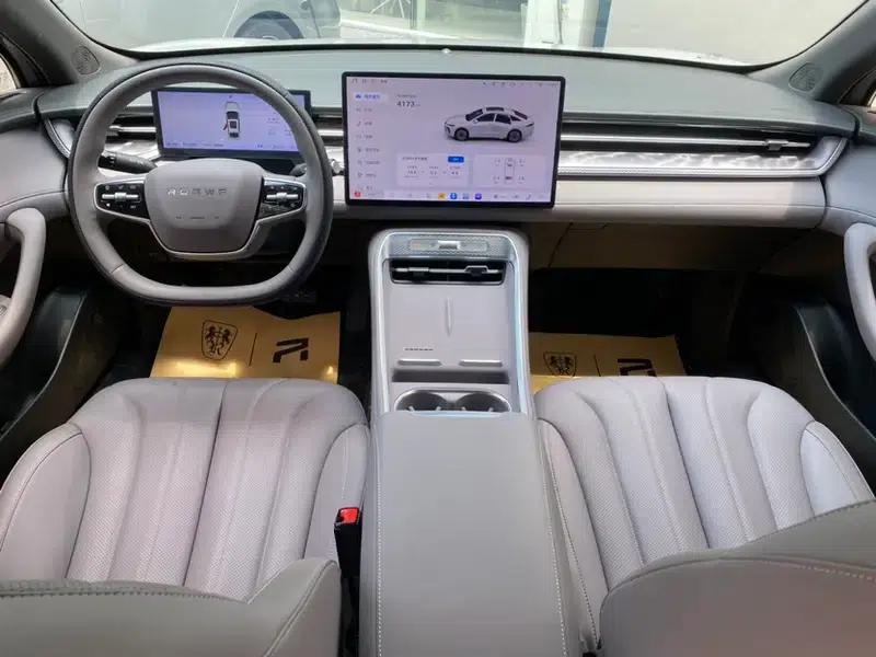 Roewe M7 DMH 2025 160km Premium Edition — миниатюра 12