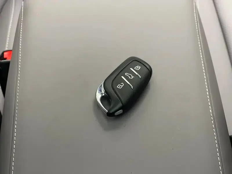 Roewe M7 DMH 2025 160km Enjoy Edition — миниатюра 11