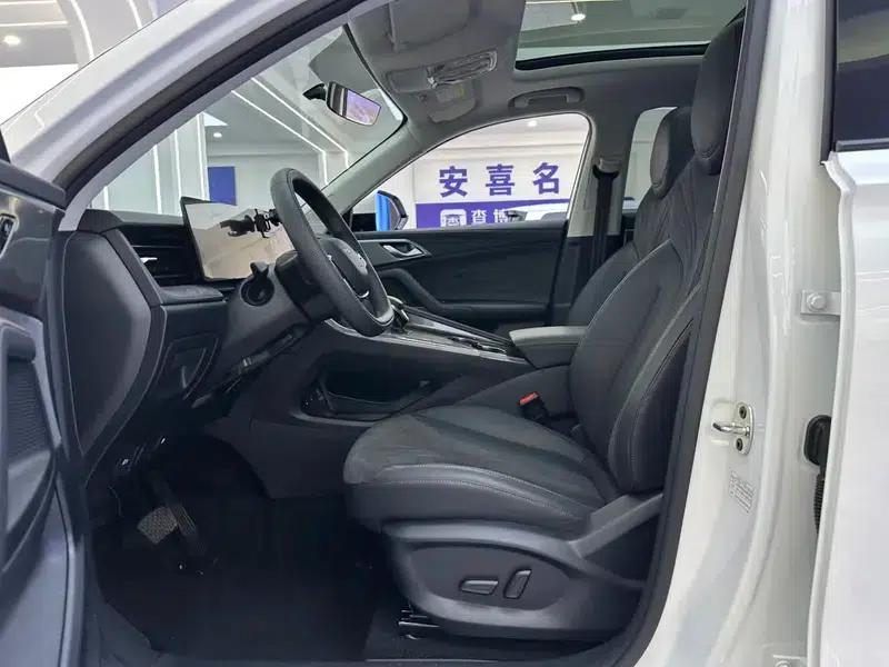 Roewe D5X DMH 2024 135 Flagship Edition — миниатюра 26