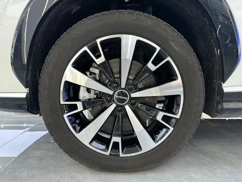 Roewe D5X DMH 2024 135 Flagship Edition — миниатюра 7