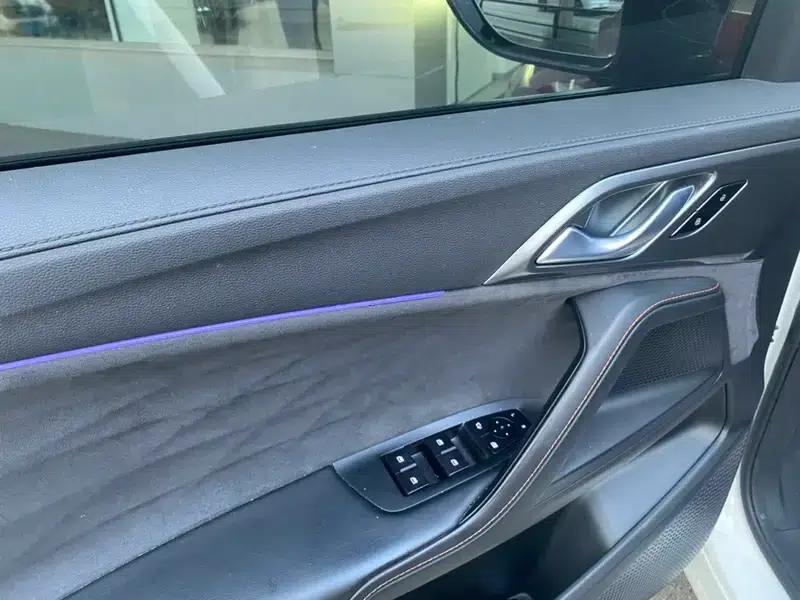 Roewe D5X DMH 2024 Model 135 Tech Edition — миниатюра 15