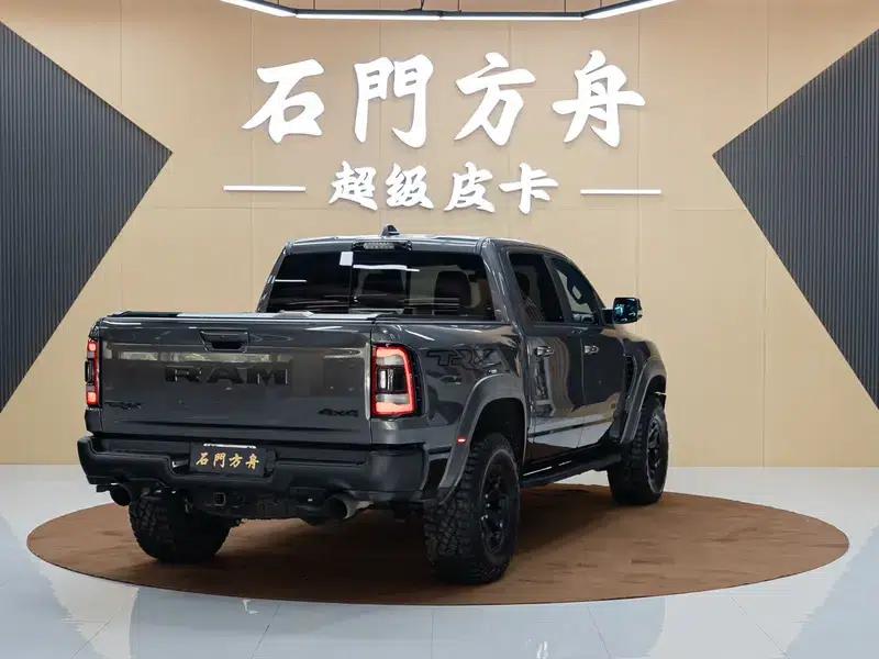 RAM Trucks 2022 6.2T Automatic 4WD 5-Seater Parallel Import — миниатюра 5