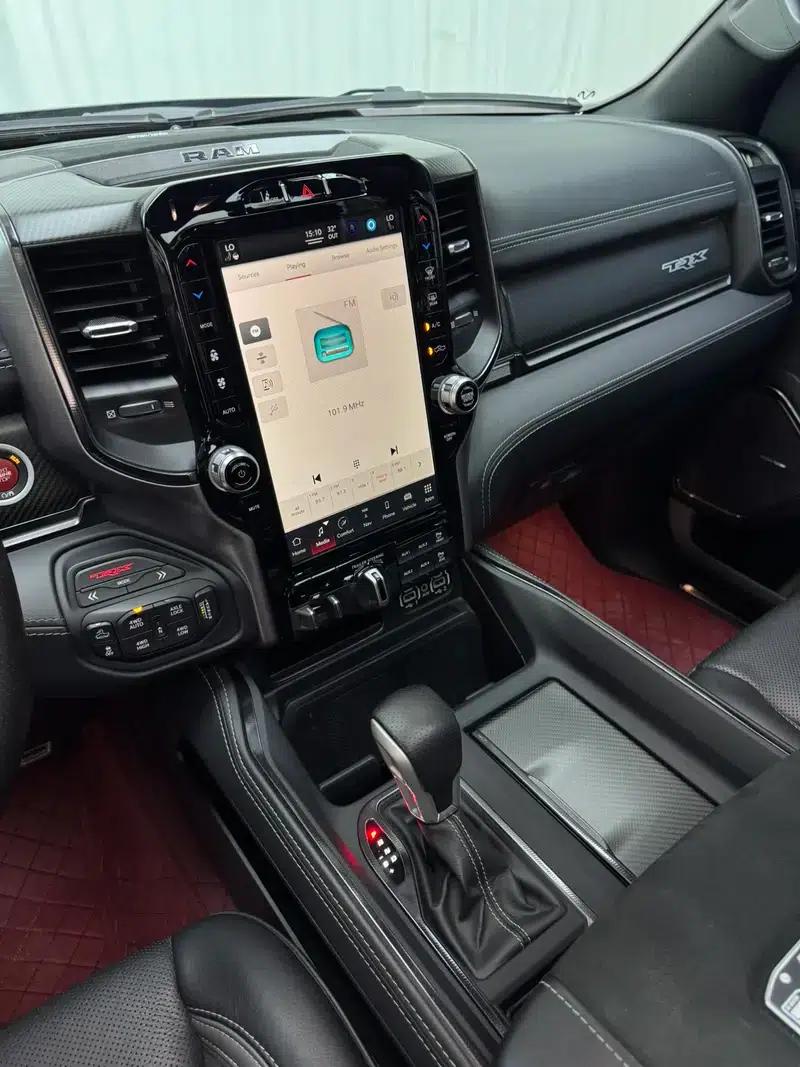 RAM Trucks 2023 6.2T Automatic 4WD 4-Seater Parallel Import — миниатюра 12