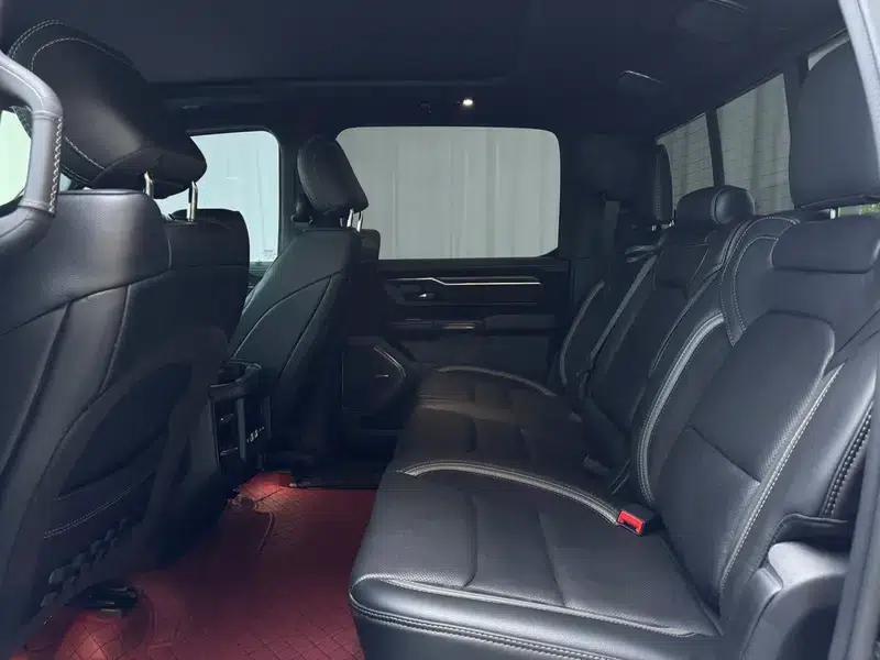 RAM Trucks 2023 6.2T Automatic 4WD 4-Seater Parallel Import — миниатюра 16