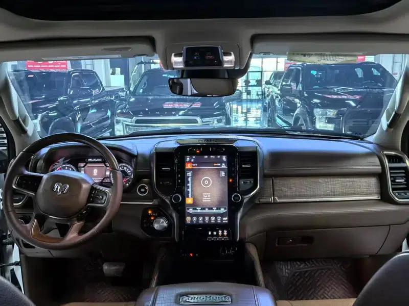 RAM Trucks 2020 5.7L Automatic 4WD 5-Seater Parallel Import — миниатюра 7