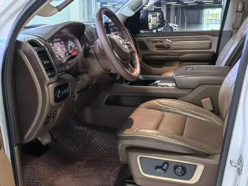 RAM Trucks 2020 5.7L Automatic 4WD 5-Seater Parallel Import — миниатюра 8