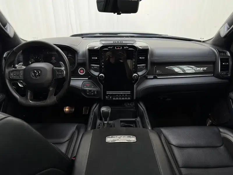 RAM Trucks 2023 6.2T Automatic 4WD 4-Seater Parallel Import — миниатюра 10