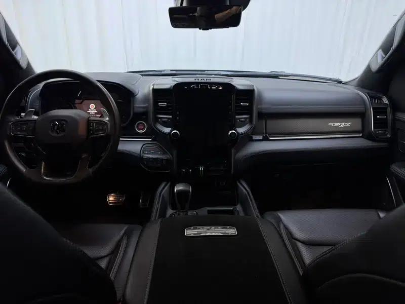 RAM Trucks 2023 6.2T Automatic 4WD 4-Seater Parallel Import — миниатюра 11