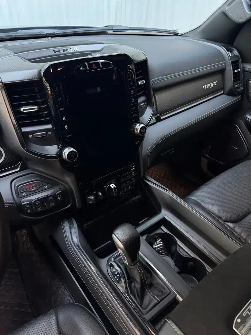 RAM Trucks 2023 6.2T Automatic 4WD 4-Seater Parallel Import — миниатюра 13