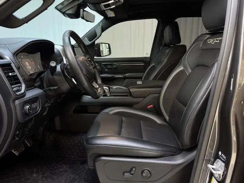 RAM Trucks 2023 6.2T Automatic 4WD 4-Seater Parallel Import — миниатюра 15