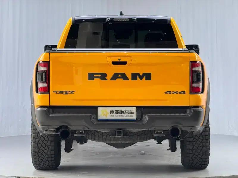 RAM Trucks 2023 6.2T Automatic 4WD 4-Seater Parallel Import — миниатюра 5