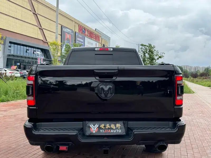 RAM Trucks 2022 5.7L Automatic 4WD 5-Seater Parallel Import — миниатюра 5