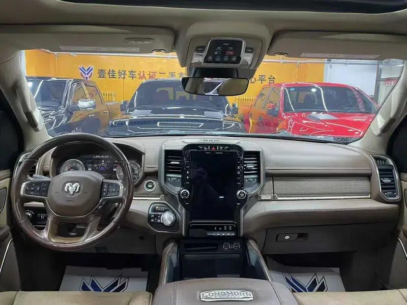 RAM Trucks 2020 5.7L Automatic 4WD 5-Seater Parallel Import — миниатюра 7