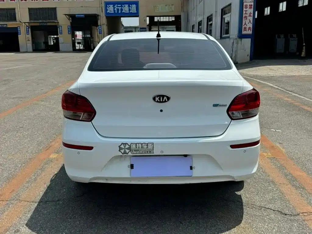 Kia K2 2017 1.4L Automatic Smart Edition Value — миниатюра 4