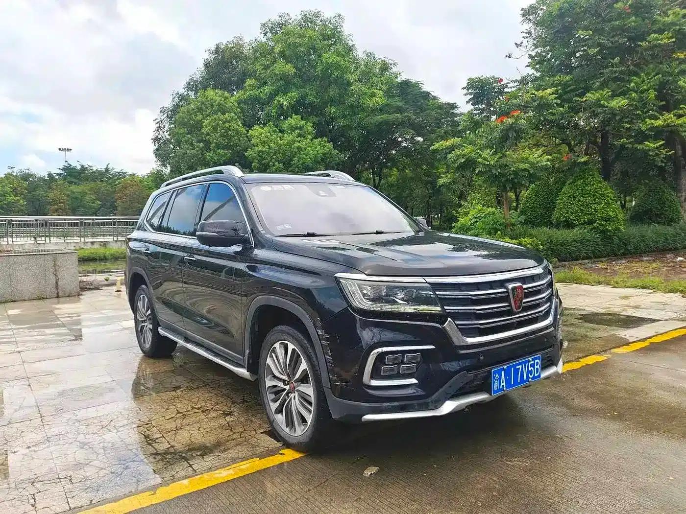 Roewe RX8 2018 30T Intelligent Internet Four-Wheel Drive Supreme Edition — миниатюра 2