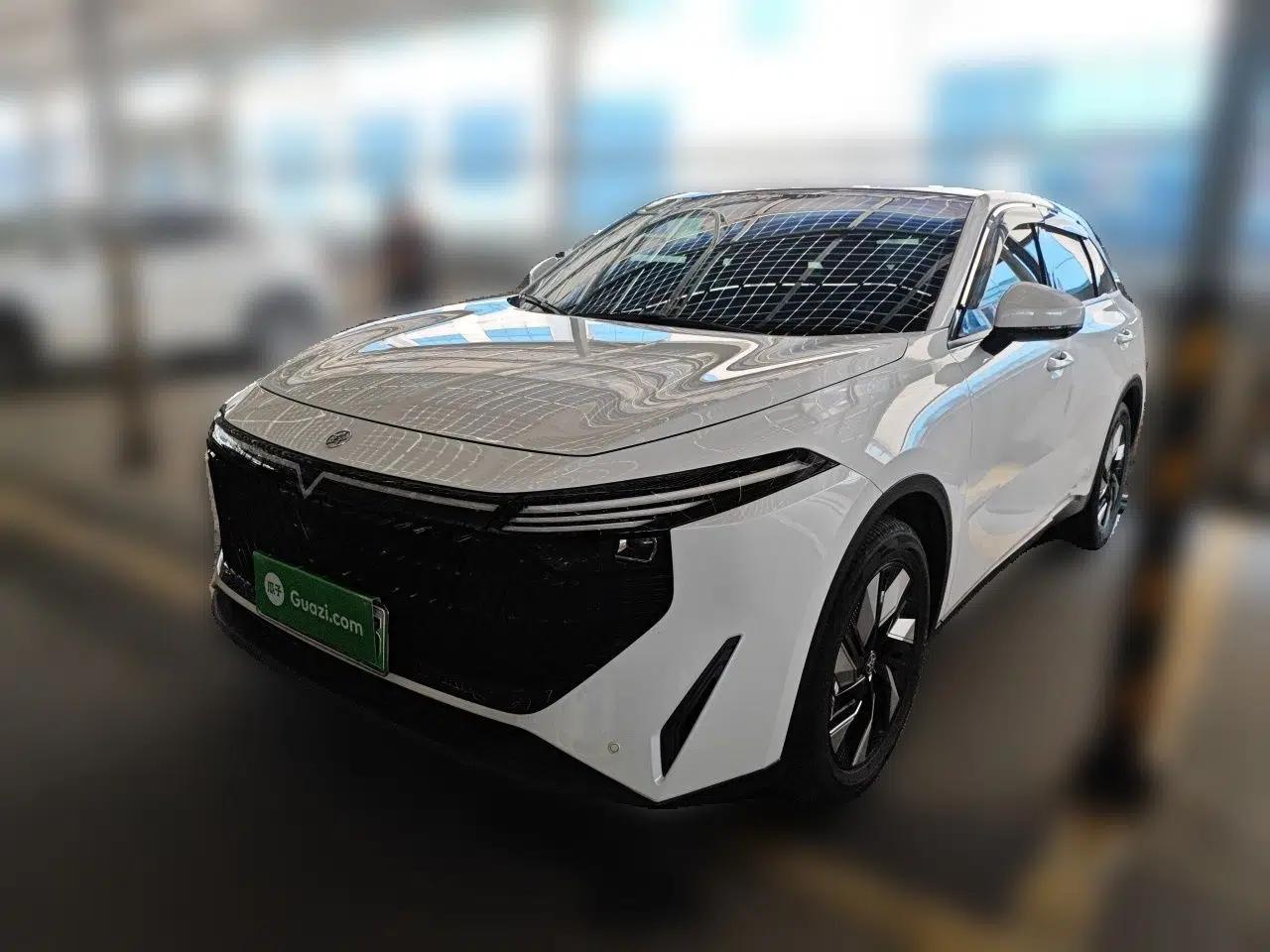 Venucia V DD-i 2023 110 km iE Version — миниатюра 1