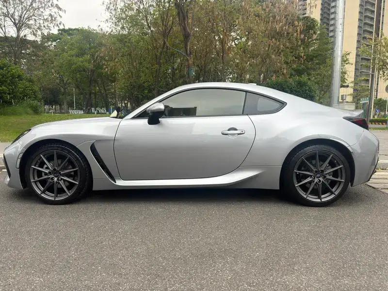 2022 Subaru BRZ 2.4L Manual — миниатюра 4
