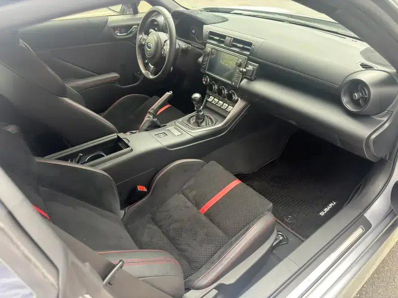 2022 Subaru BRZ 2.4L Manual — миниатюра 8
