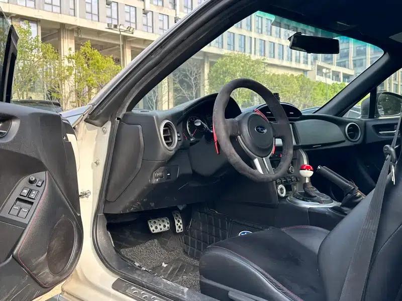 Subaru BRZ 2015 2.0i Automatic — миниатюра 11