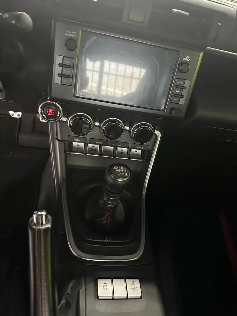 2022 Subaru BRZ 2.4L Manual — миниатюра 7