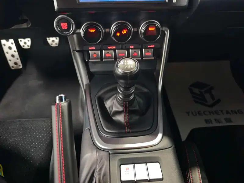 2022 Subaru BRZ 2.4L Manual — миниатюра 13