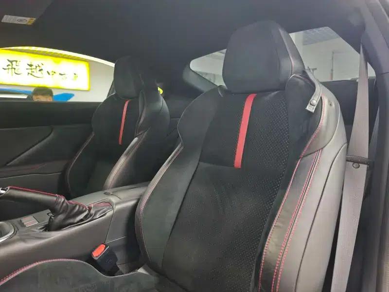 2022 Subaru BRZ 2.4L Manual — миниатюра 14