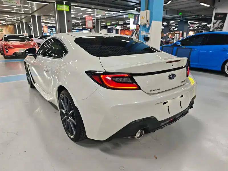 2022 Subaru BRZ 2.4L Manual — миниатюра 4