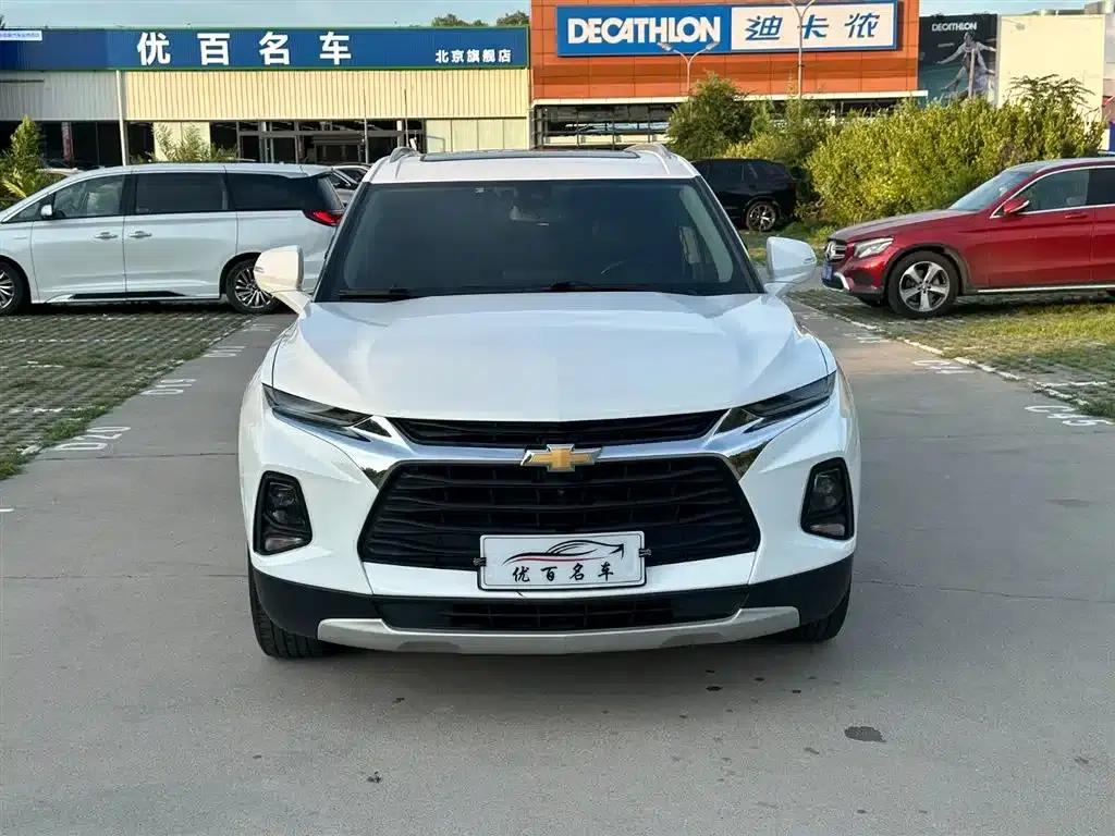 2022 Chevrolet Blazer Mild Hybrid 650T 7-Seater (Wei Edition) — миниатюра 2
