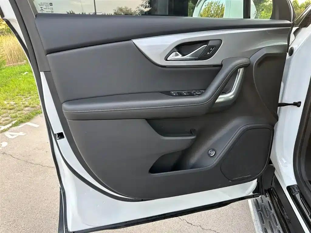2022 Chevrolet Blazer Mild Hybrid 650T 7-Seater (Wei Edition) — миниатюра 13
