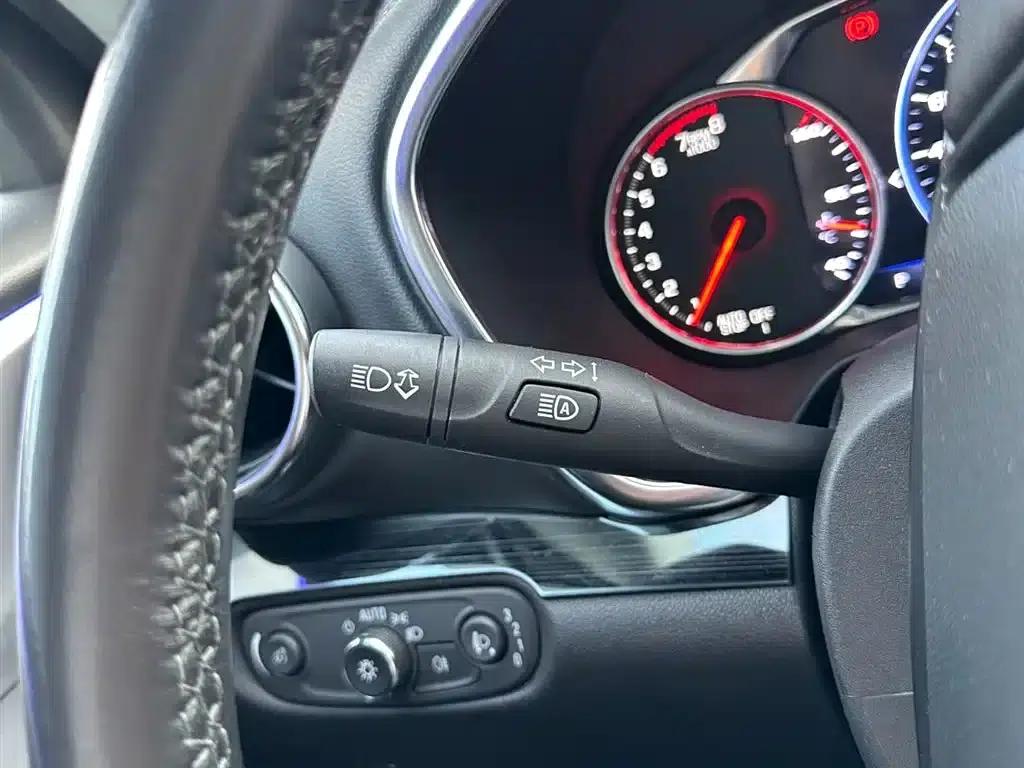2022 Chevrolet Blazer Mild Hybrid 650T 7-Seater (Wei Edition) — миниатюра 24