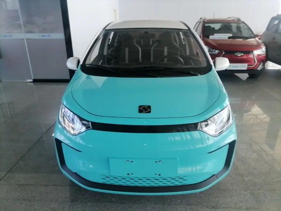 SOL E10X 2021 302 km Range Fashion Edition 31.4 kWh — миниатюра 2