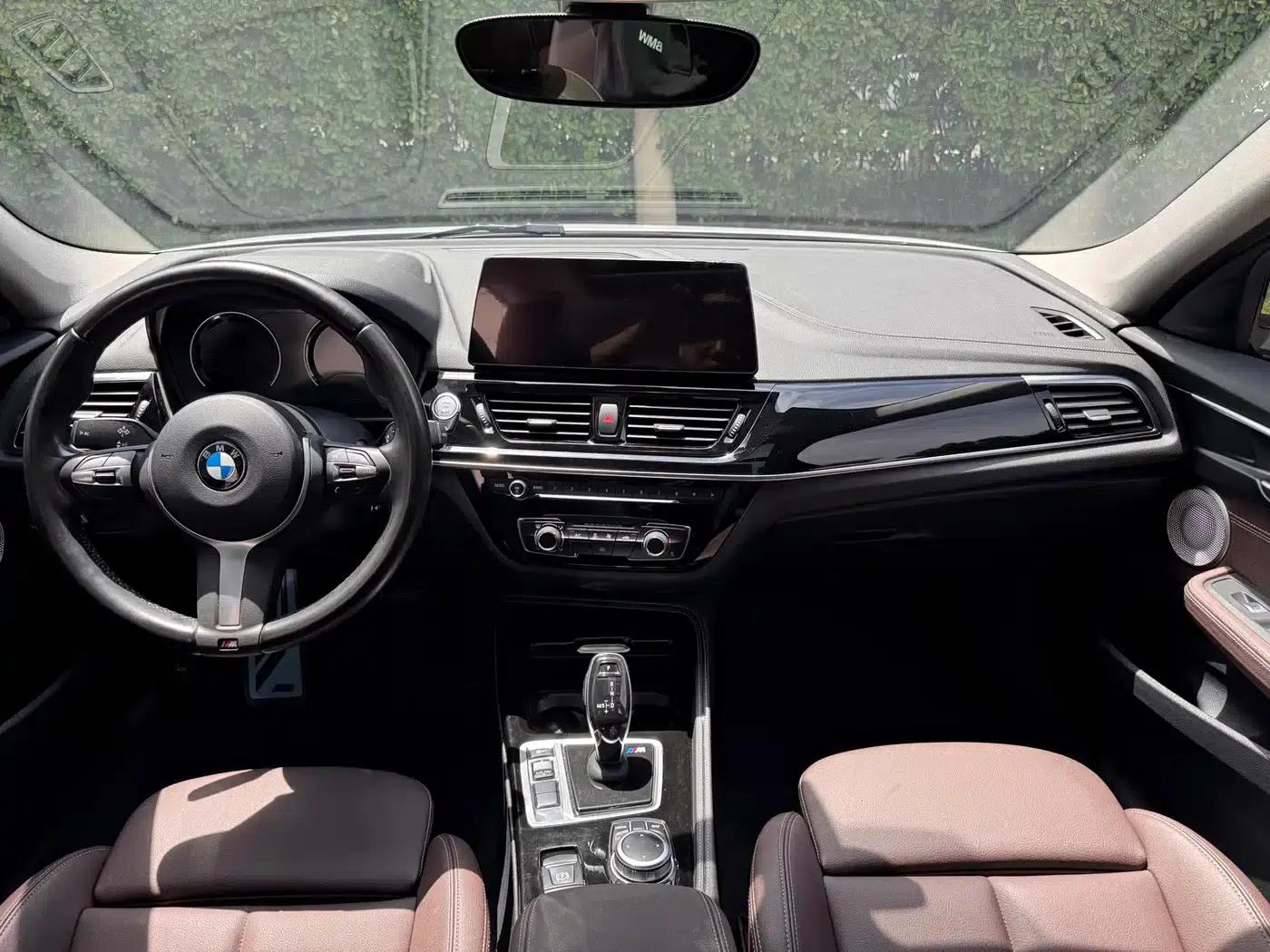 2022 BMW 1 Series 120i M Sport Shadow Edition — миниатюра 14