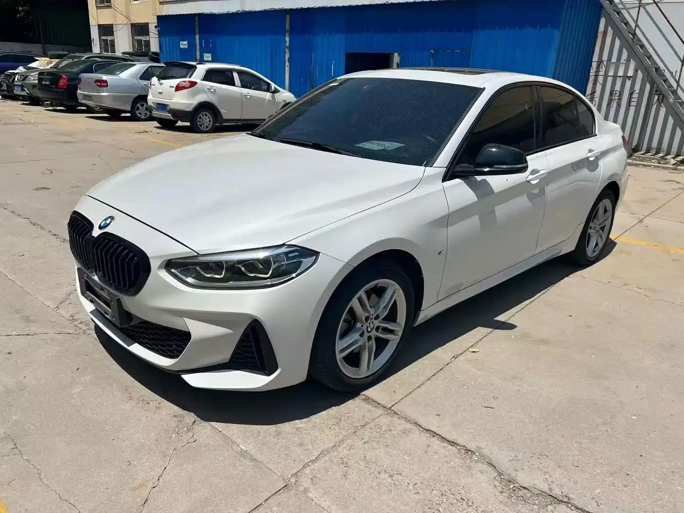 BMW 1 Series 2023 120i M Sport Shadow Edition — миниатюра 1