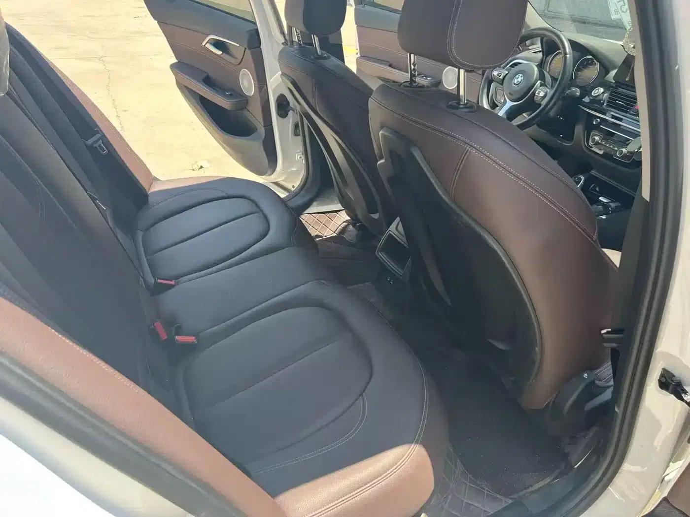 BMW 1 Series 2023 120i M Sport Shadow Edition — миниатюра 7