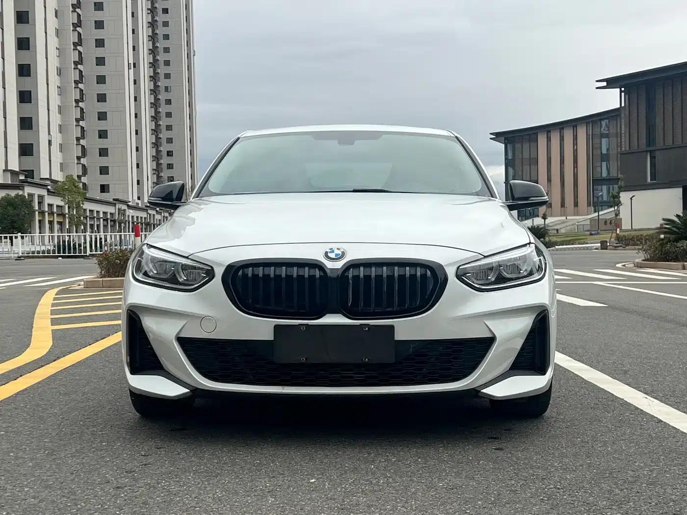 BMW 1 Series 2023 125i M Sport Shadow Edition — миниатюра 2