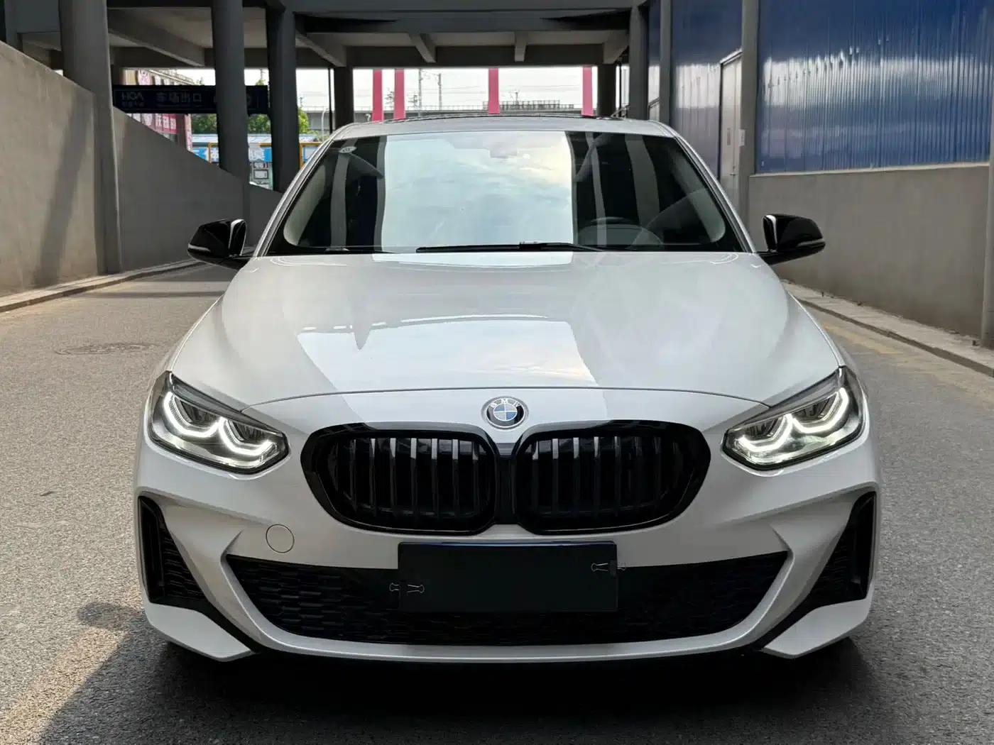 BMW 1 Series 2023 120i M Sport Shadow Edition — миниатюра 2