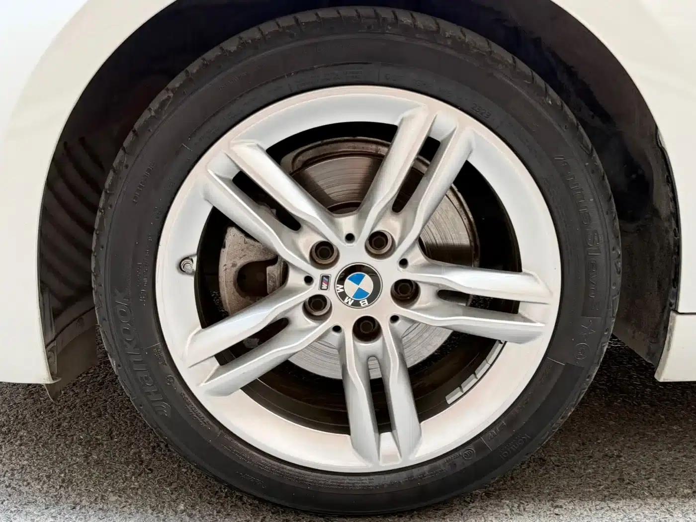 BMW 1 Series 2023 120i M Sport Shadow Edition — миниатюра 22