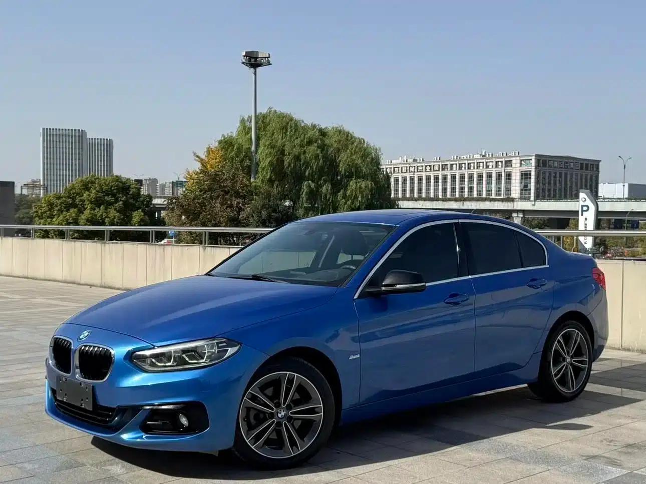 2018 BMW 1 Series 118i Sport — миниатюра 1