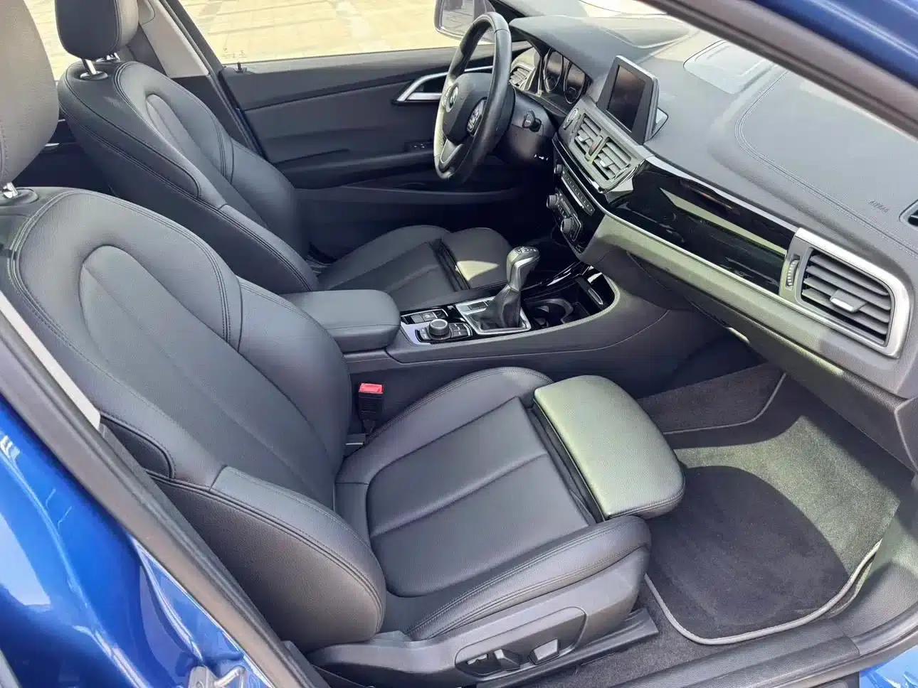 2018 BMW 1 Series 118i Sport — миниатюра 2